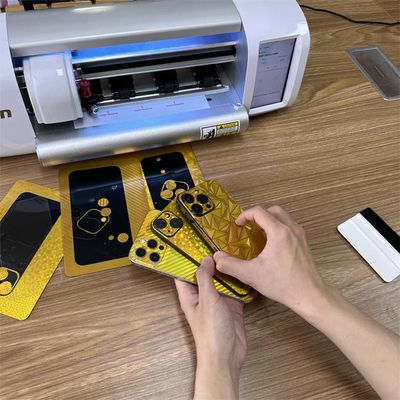 Auto Contour Daqin Vinyl Die Cut Adhesivo de la máquina personalizada delantera hacia atrás película para teléfono / cámara / tableta