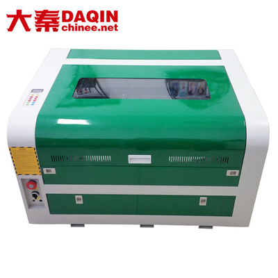 Máquina cortada con tintas de encargo de cristal moderada de la etiqueta engomada 30W, máquina de 30kg Daqin