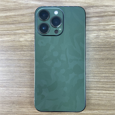 La refrigeración por agua Daqin del CO2 moderó etiquetas engomadas del teléfono celular de la máquina del corte del vidrio diseña