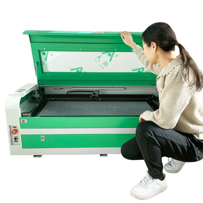 Máquina de corte láser de alta precisión 6040 4060 para la fabricación de protectores de pantalla