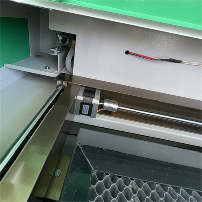 Máquina de corte láser de alta precisión 6040 4060 para la fabricación de protectores de pantalla