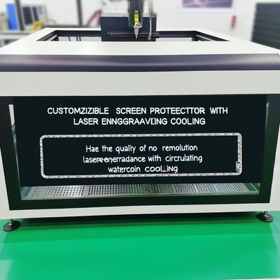 Máquina de grabado láser de protector de pantalla personalizable con refrigeración por agua circulante